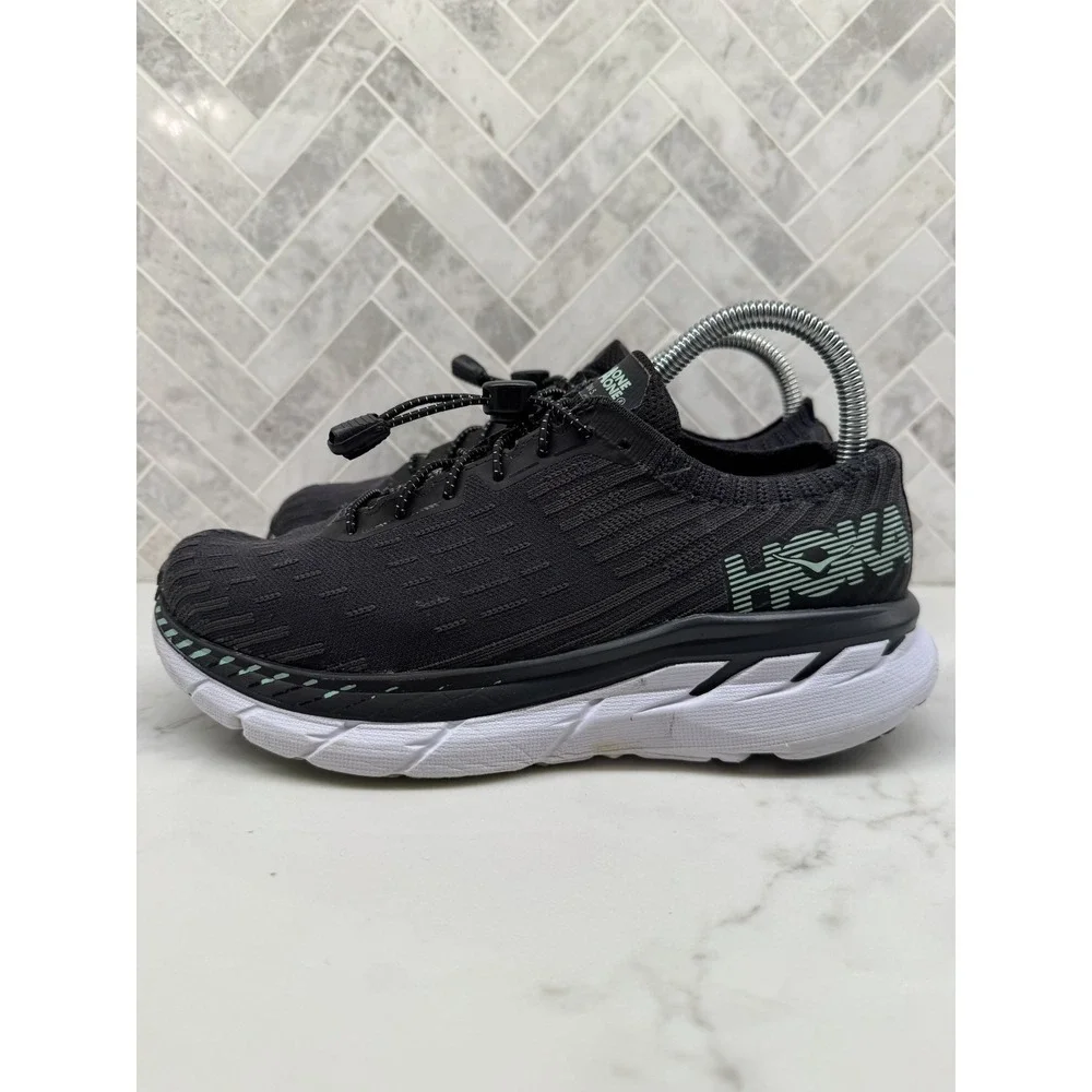 Hoka One One Clifton 5 Knit Running Shoes Womens Size 8 Black White Sneakers